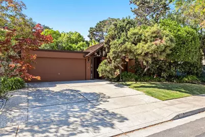 957 Eichler Dr, Mountain View, CA 94040 - Photo 1