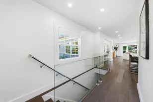 1365 Lakeview Dr, Hillsborough, CA 94010 - Photo 57