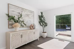 1365 Lakeview Dr, Hillsborough, CA 94010 - Photo 11