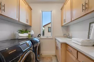 3493 Alma Village Cir, Palo Alto, CA 94306 - Photo 27