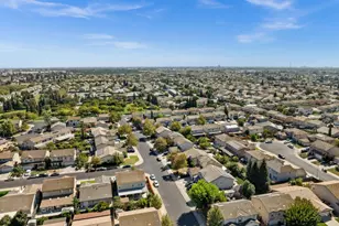 2710 Sebastan Ln, Stockton, CA 95212 - Photo 39
