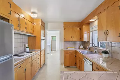 16 Alma Ct, Los Altos, CA 94022 - Photo 29