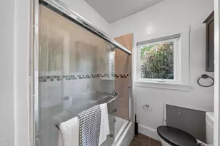 134 Brooklyn Ave, San Jose, CA 95128 - Photo 17