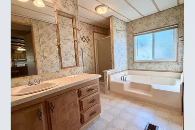 1400 Sunbeam Cir 1400, San Jose, CA 95122 - Photo 15