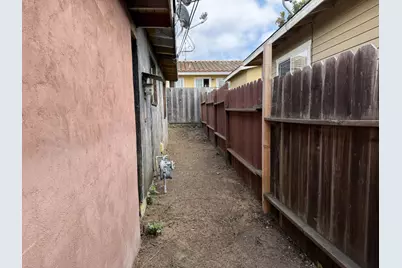 1678 San Lucas St, Seaside, CA 93955 - Photo 9