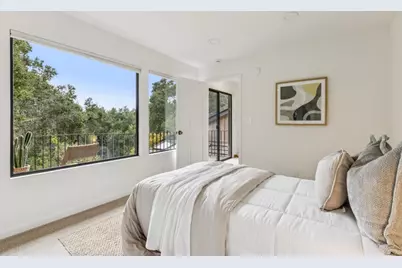 13390 Lennox Way, Los Altos Hills, CA 94022 - Photo 41