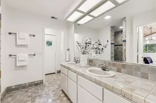 13390 Lennox Way, Los Altos Hills, CA 94022 - Photo 37