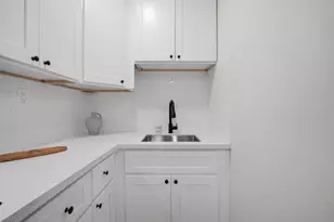 1384 Madera Ave, Menlo Park, CA 94025 - Photo 59