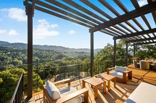 12 Hawkview St, Portola Valley, CA 94028 - Photo 11