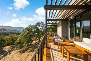 12 Hawkview St, Portola Valley, CA 94028 - Photo 15