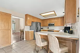 2120 Primrose Ct, Hollister, CA 95023 - Photo 7