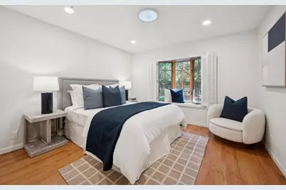 216 Valparaiso Ave, Atherton, CA 94027 - Photo 25