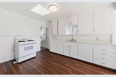 230 Los Banos Ave, Daly City, CA 94014 - Photo 3