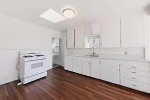 230 Los Banos Ave, Daly City, CA 94014 - Photo 3