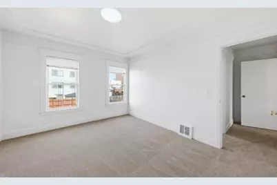230 Los Banos Ave, Daly City, CA 94014 - Photo 9