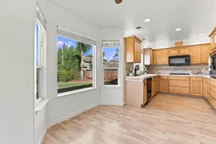 1490 Farragot Dr, Hollister, CA 95023 - Photo 11