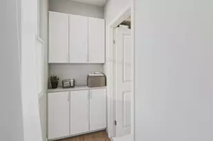 810 Fiesta Ln, Palo Alto, CA 94306 - Photo 15