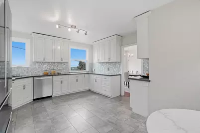 4024 Bayview Ave, San Mateo, CA 94403 - Photo 31