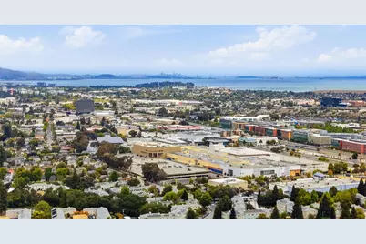 4024 Bayview Ave, San Mateo, CA 94403 - Photo 49