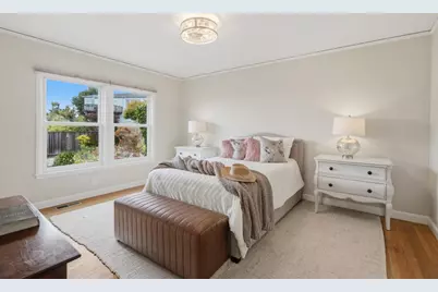 4024 Bayview Ave, San Mateo, CA 94403 - Photo 21