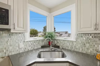 4024 Bayview Ave, San Mateo, CA 94403 - Photo 33