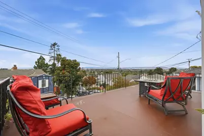 4024 Bayview Ave, San Mateo, CA 94403 - Photo 5