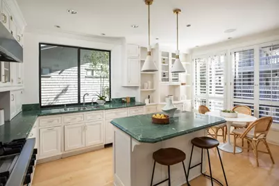 36 Mansion Ct, Menlo Park, CA 94025 - Photo 7