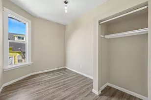 2364 E 16th St, Oakland, CA 94601 - Photo 17