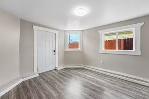 2364 E 16th St, Oakland, CA 94601 - Photo 5