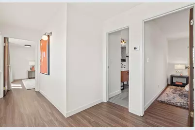 698 2nd Ave, Redwood City, CA 94063 - Photo 17