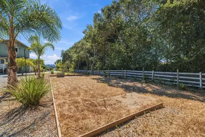 181 Spring View Rd, Watsonville, CA 95076 - Photo 43