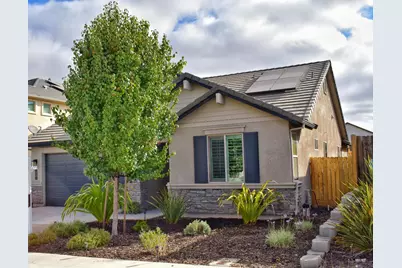 1361 Azalea Dr, Hollister, CA 95023 - Photo 3