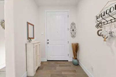 1361 Azalea Dr, Hollister, CA 95023 - Photo 5