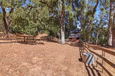 388 Albion Ave, Woodside, CA 94062 - Photo 21
