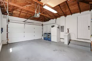2576 Forest Ave, San Jose, CA 95117 - Photo 39