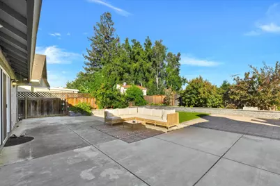 2979 Silverland Dr, San Jose, CA 95135 - Photo 53