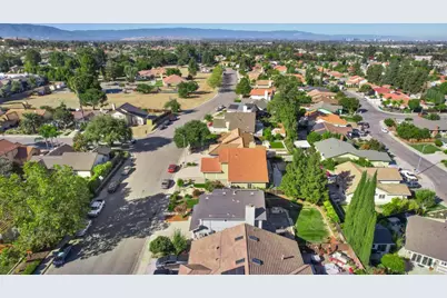 2979 Silverland Dr, San Jose, CA 95135 - Photo 73