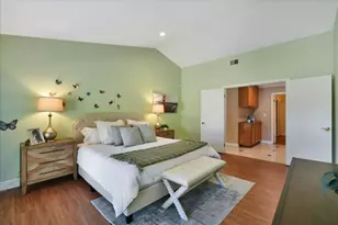 2979 Silverland Dr, San Jose, CA 95135 - Photo 43