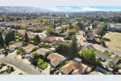 2979 Silverland Dr, San Jose, CA 95135 - Photo 79