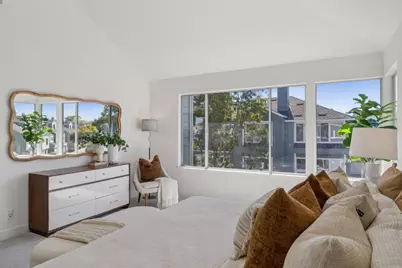 802 Intrepid Ln, Redwood Shores, CA 94065 - Photo 33