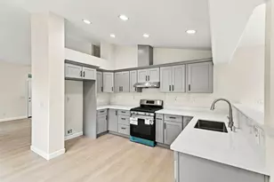 1181 Jacqueline Dr, Hollister, CA 95023 - Photo 9