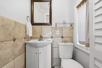 215 Newbridge St, Menlo Park, CA 94025 - Photo 27