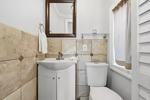 215 Newbridge St, Menlo Park, CA 94025 - Photo 27