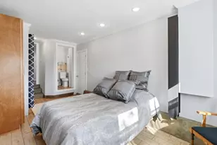 215 Newbridge St, Menlo Park, CA 94025 - Photo 21