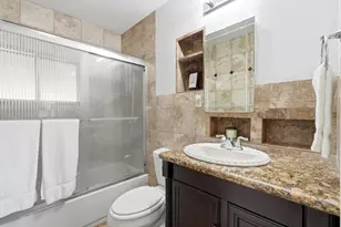 215 Newbridge St, Menlo Park, CA 94025 - Photo 37