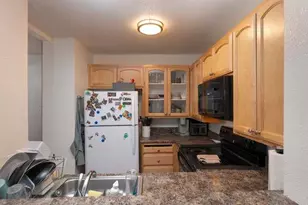 1122 Whipple Ave 15, Redwood City, CA 94062 - Photo 9