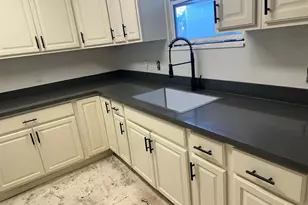 1181 60th Ave, Oakland, CA 94621 - Photo 3