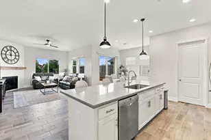 1612 Goldenstar Ct, Hollister, CA 95023 - Photo 9