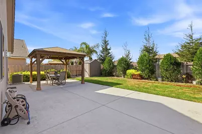 1612 Goldenstar Ct, Hollister, CA 95023 - Photo 31