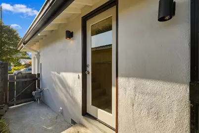 4122 Woodford Dr, San Jose, CA 95124 - Photo 35